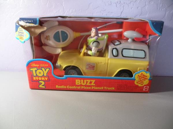 Toy Story 2 Buzz Lightyear RADIO CONTROL Pizza Planet Truck Sealed Damaged Box